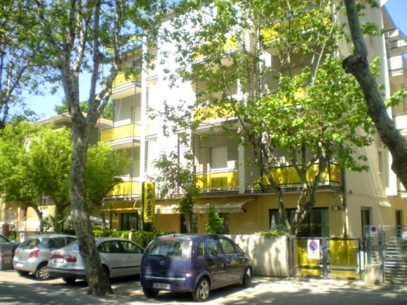 Hotel Criss Rimini Exteriör bild