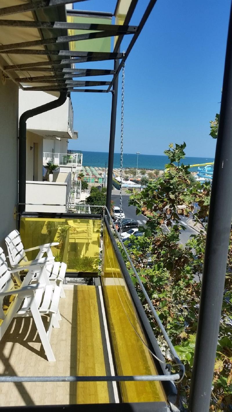 Hotel Criss Rimini Exteriör bild